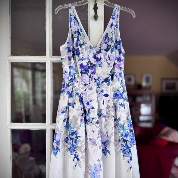 RALPH LAUREN A-LINE DRESS Sleeveless White with Blue Floral Print Sz. 14 - Picture 1 of 10